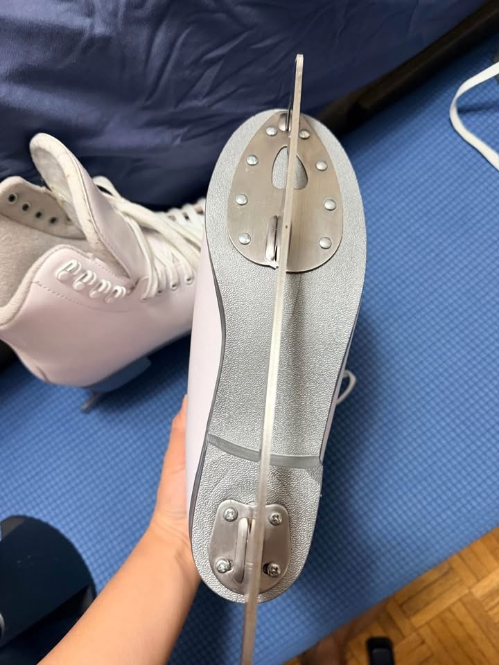 Cameo Jackson 200 figure skates - photo 3