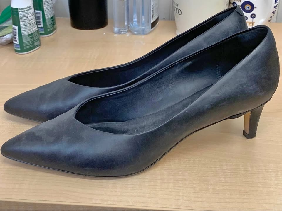Super comfortable Clarks Heels