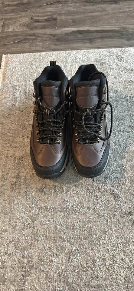 Brand New Men’s Waterproof Shoes