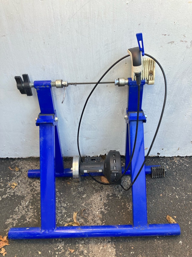 Indoor bike trainer stand - photo 3