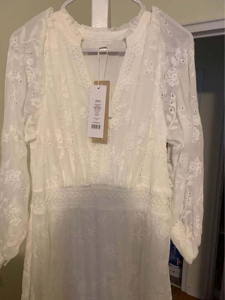 Brand New Ever New Dresses - photo 2
