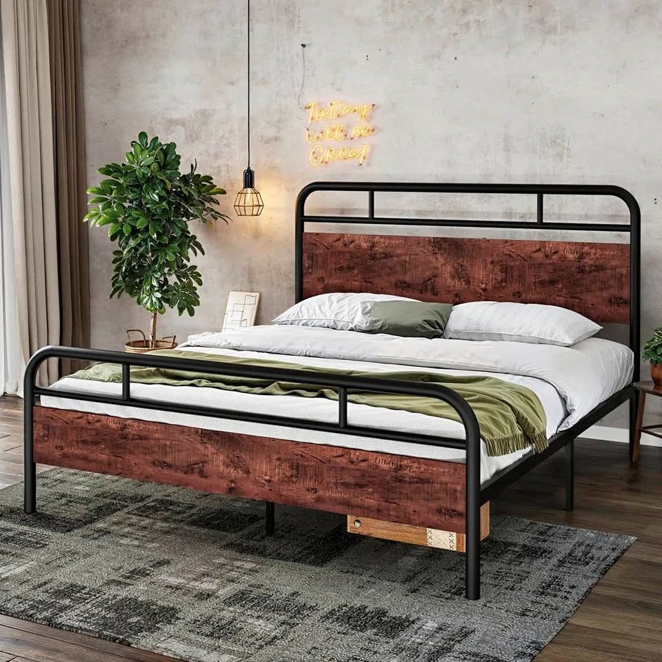 King Metal and Wood Strong Platform Bed - BRAND NEW