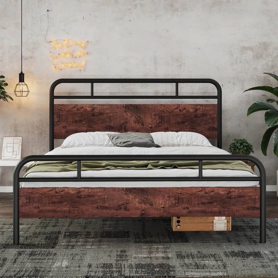 King Metal and Wood Strong Platform Bed - BRAND NEW - photo 2