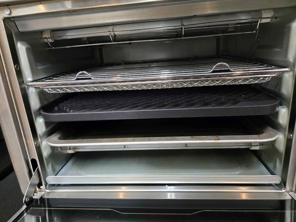 Air fryer oven and grill - photo 3