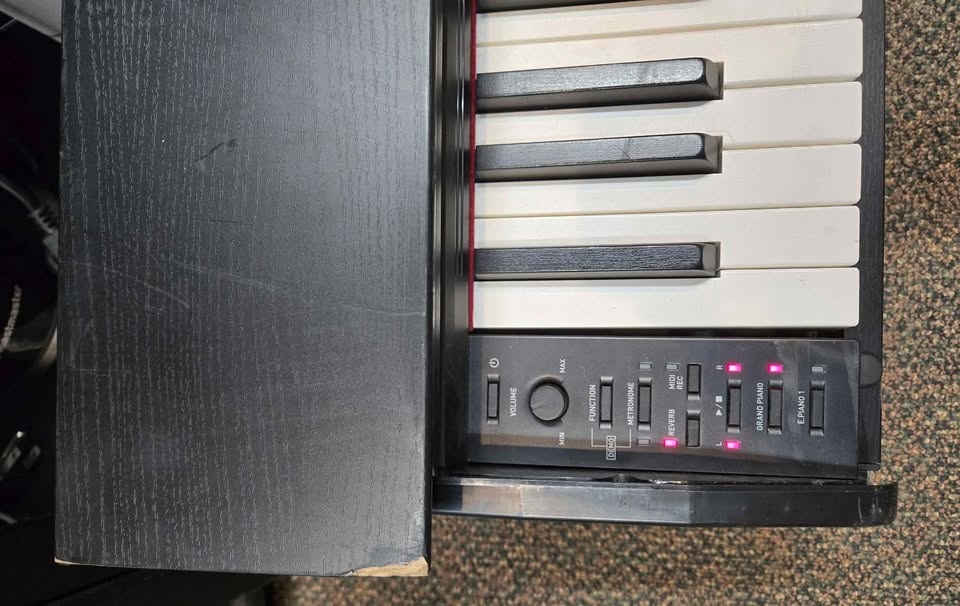 Casio Digital Piano - photo 2