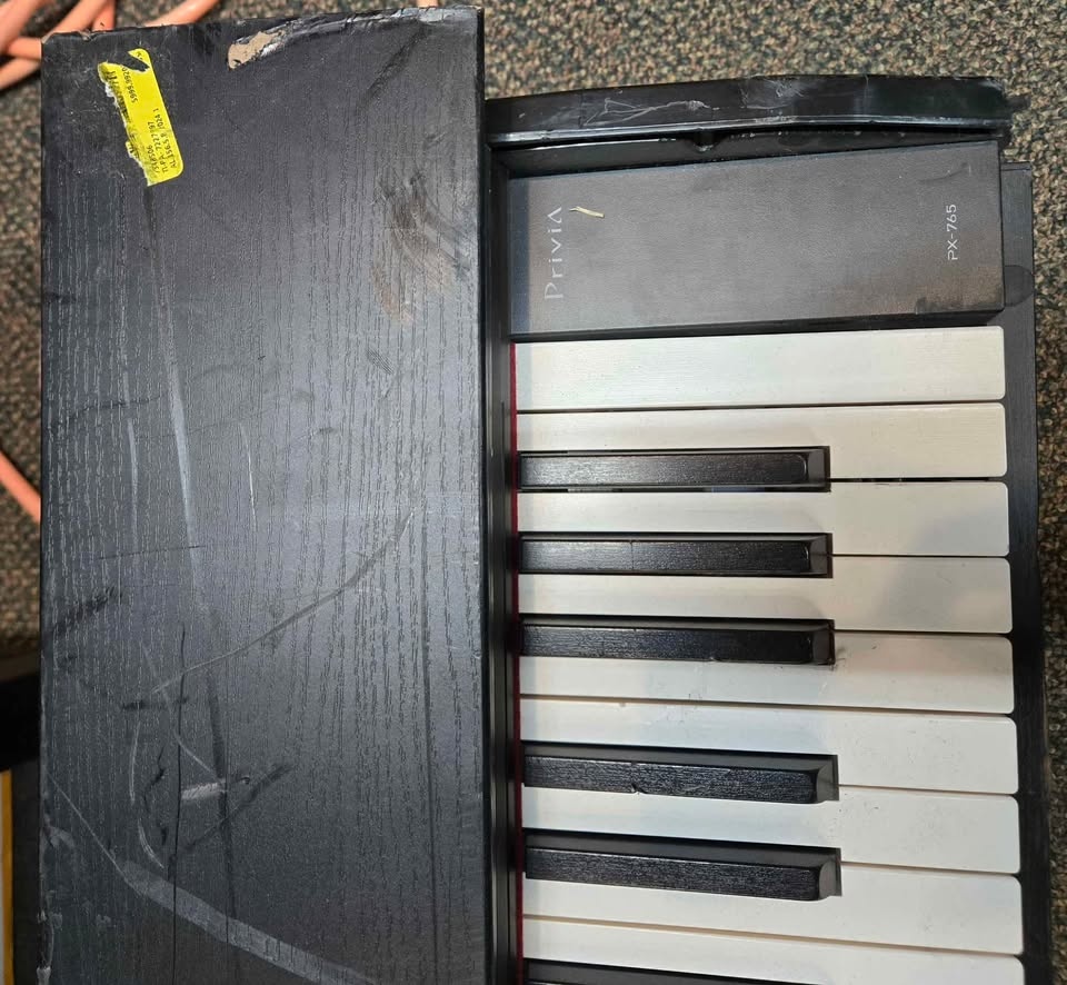 Casio Digital Piano - photo 4