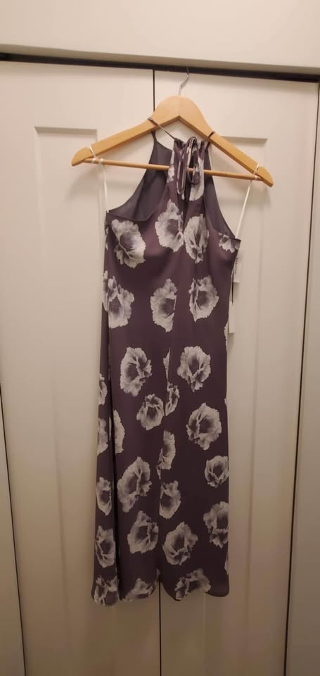 Babaton Lato Dress – 2XS – Grey with White Floral (New with Tags - photo 3