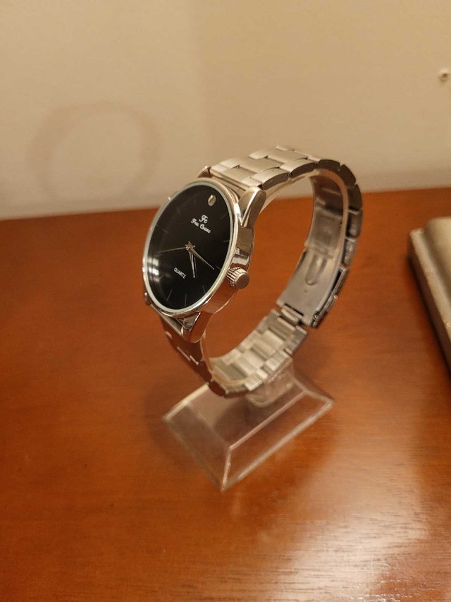 Brand New Fc Free Crane Silver and Black Quartz Men's Watch - photo 2