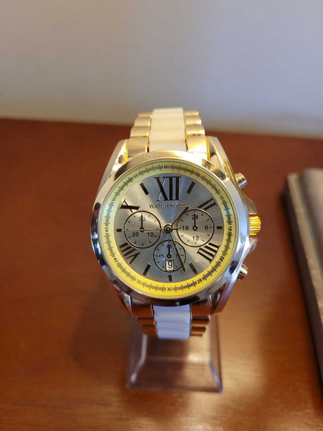 Brand New Women's Yellow Gold Watch