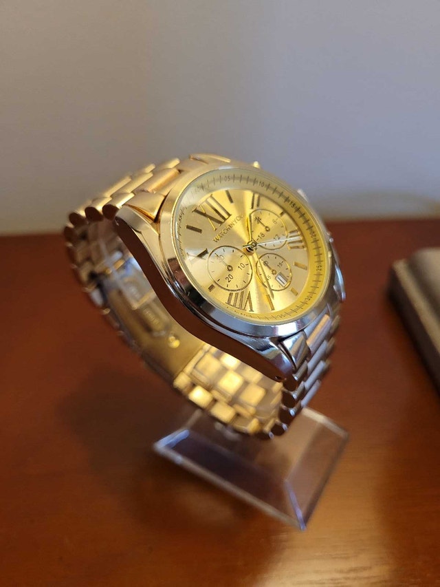 Brand New Women's Gold Watch with Chronograph Roman Dial - photo 3