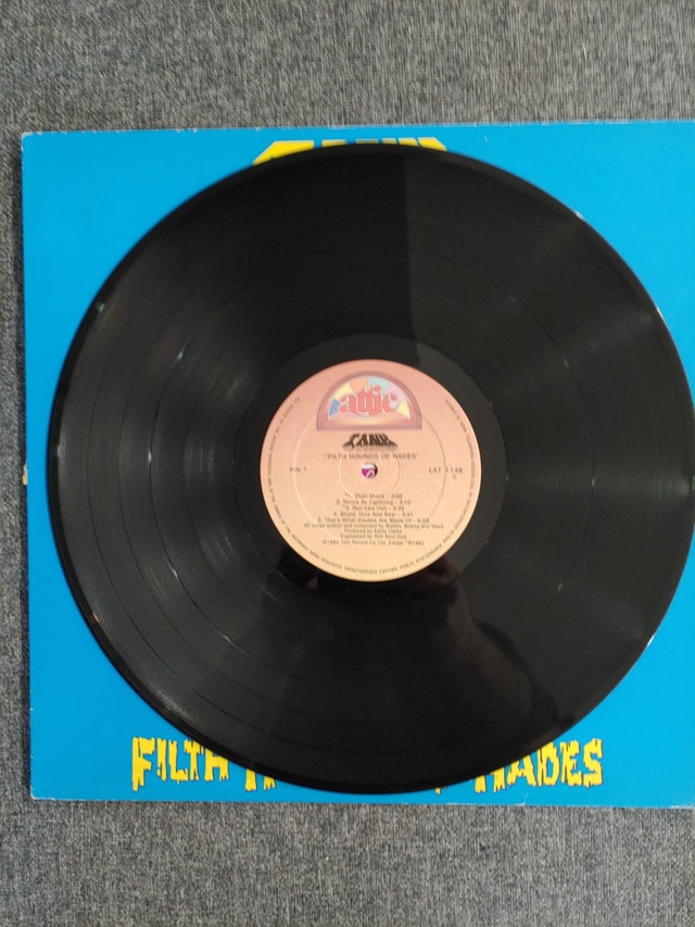 Tank ‎– Filth Hounds Of Hades - Vinyl Record LP OG 1982 Press - photo 4