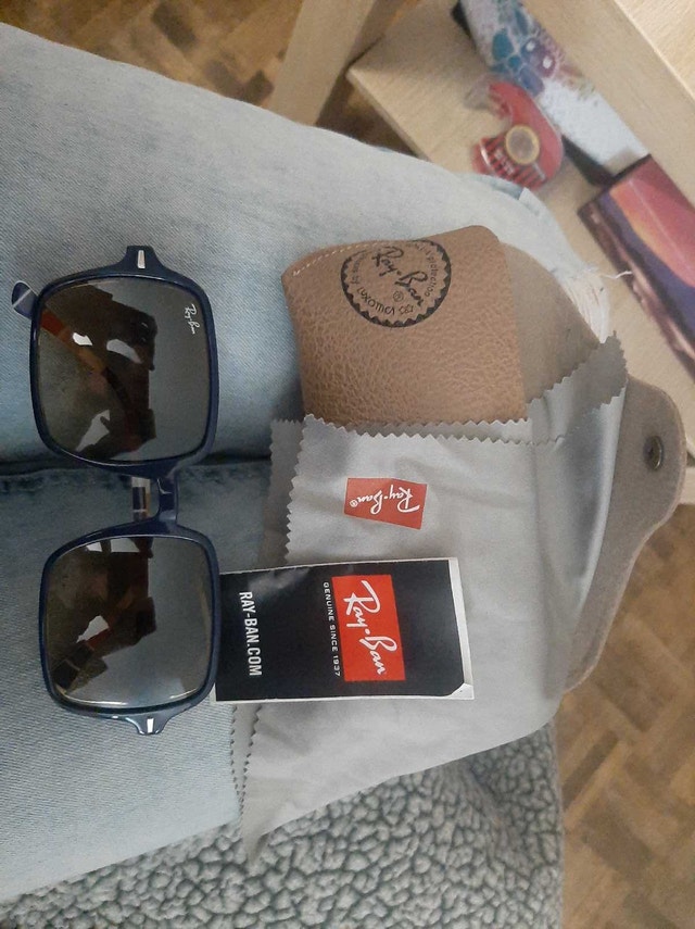 Ray-Ban Sunglasses