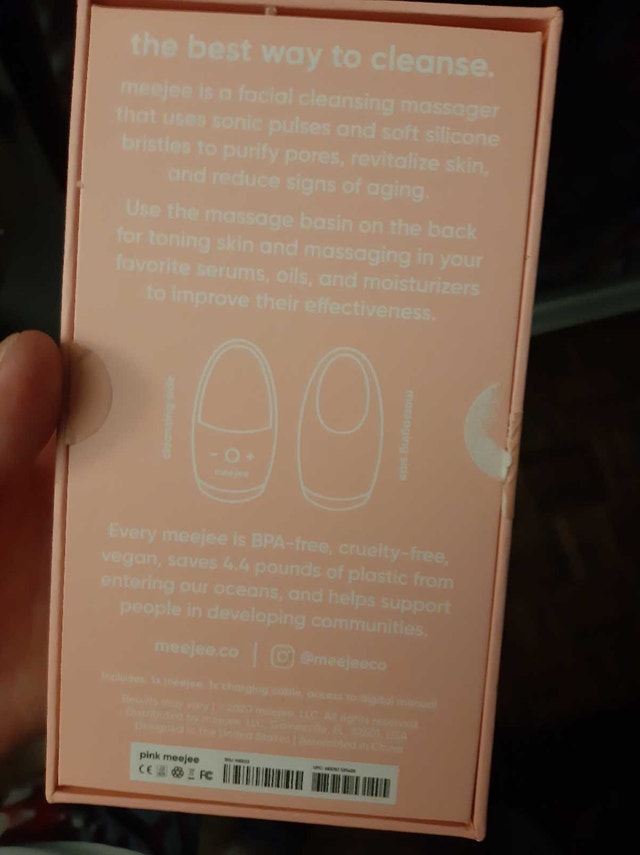 Meejee Facial Cleansing Massager - photo 2