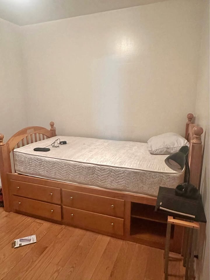 Private room for rent