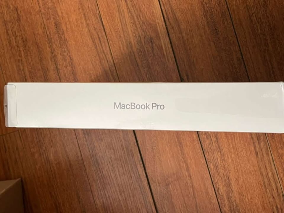 2021 MacBook Pro 14 M1 Pro 16GB RAM 1TB SSD - photo 5