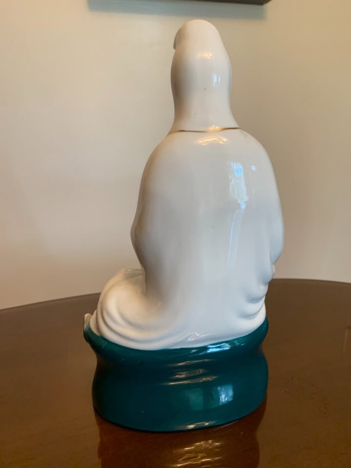 Chinese Quan Yin On Lotus Statue - photo 3