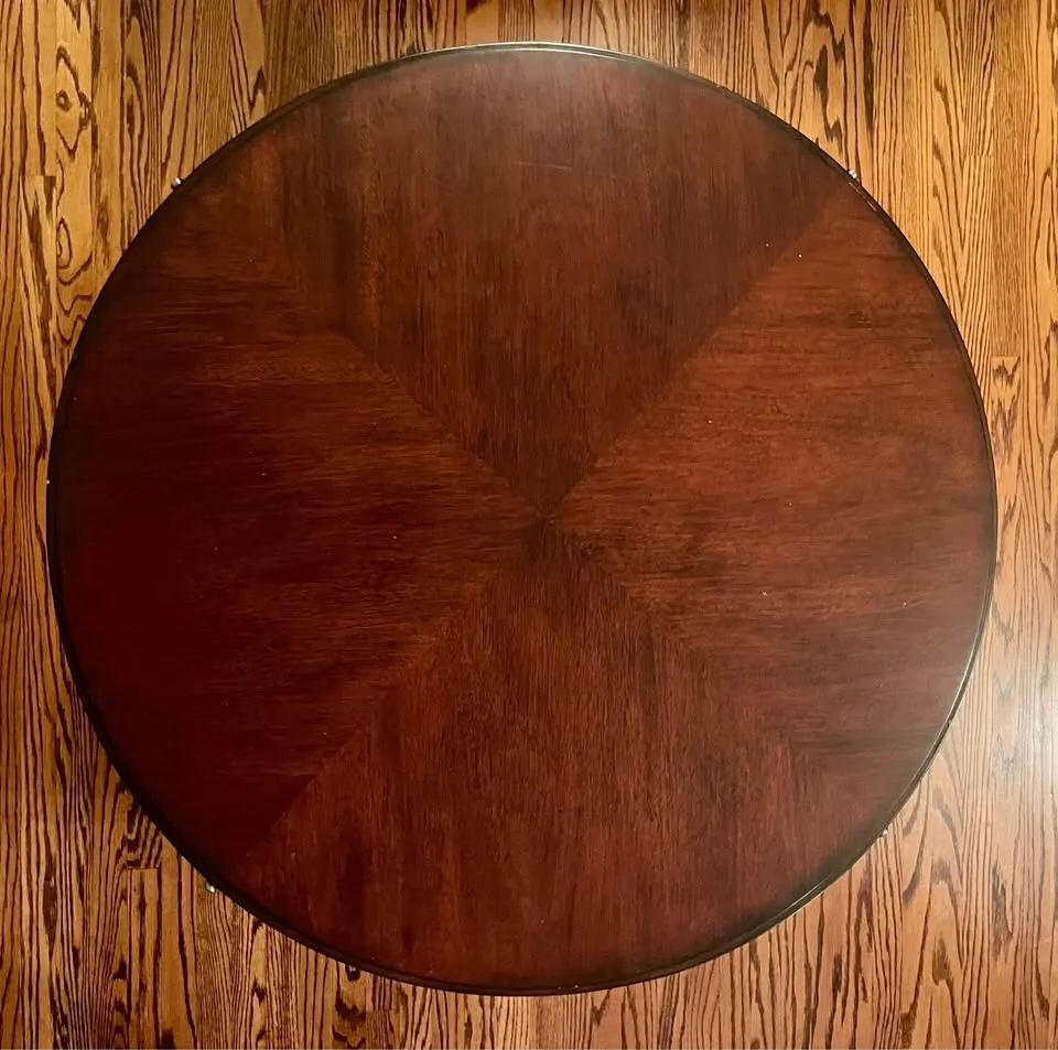 Elegant Round Rich Dark Wood Cocktail Coffee Table image indicator(2)