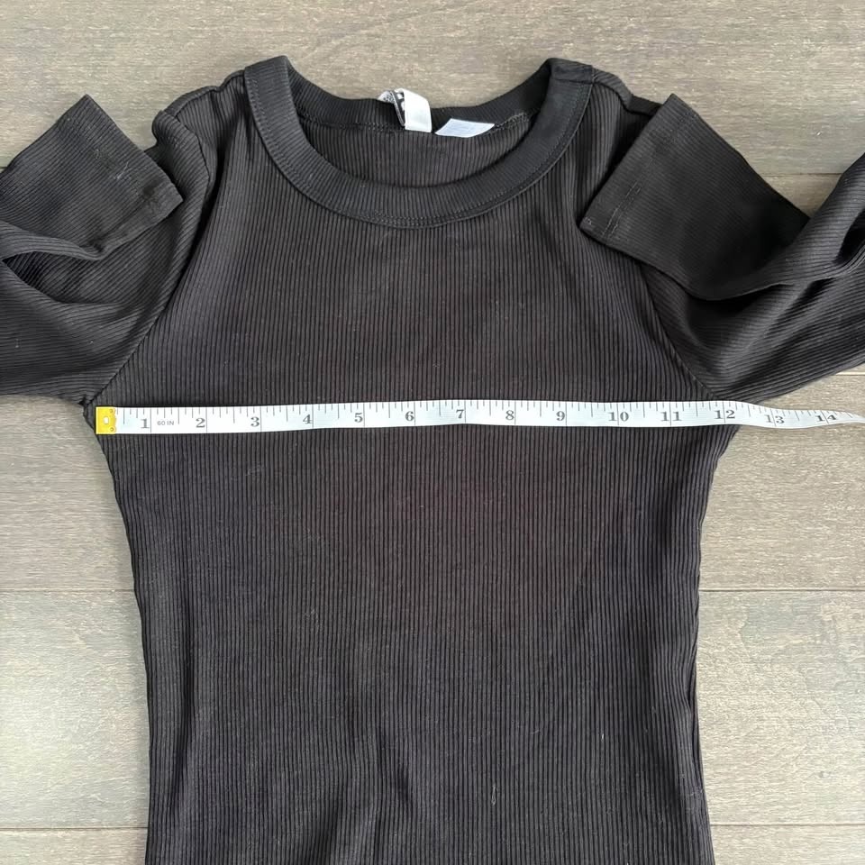 Brand New H&M Black ribbed long Sleeve shirt - photo 5