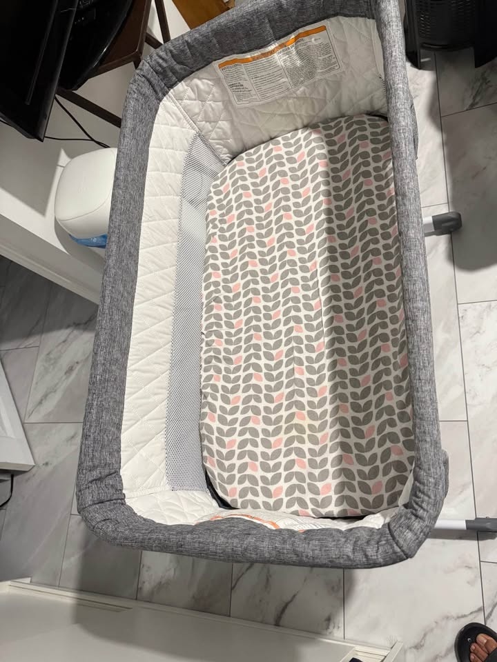 Bassinet - photo 3