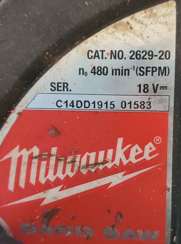Milwaukee M18 Cordless Band Saw (Tool Only) - photo 3