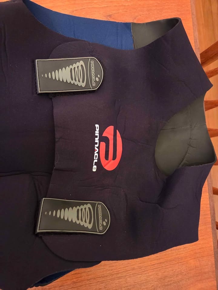 Men's medium long farmer John wetsuit - photo 2
