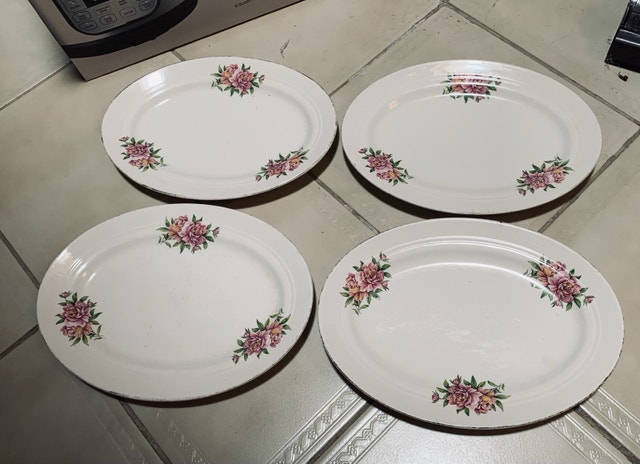Royal Art Pottery Oval Plates - photo 2