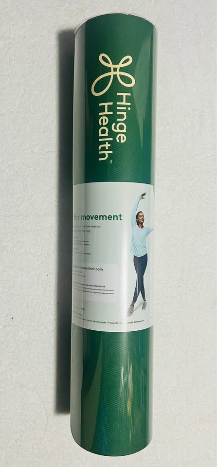 Hinge Health Yoga Pilates Excersize Mat - Green Stretching Yogi