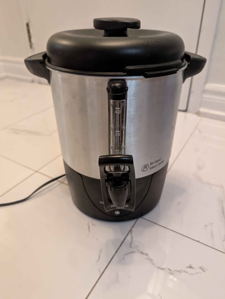 Hamilton beach coffee urn 40 cup capacity - photo 2