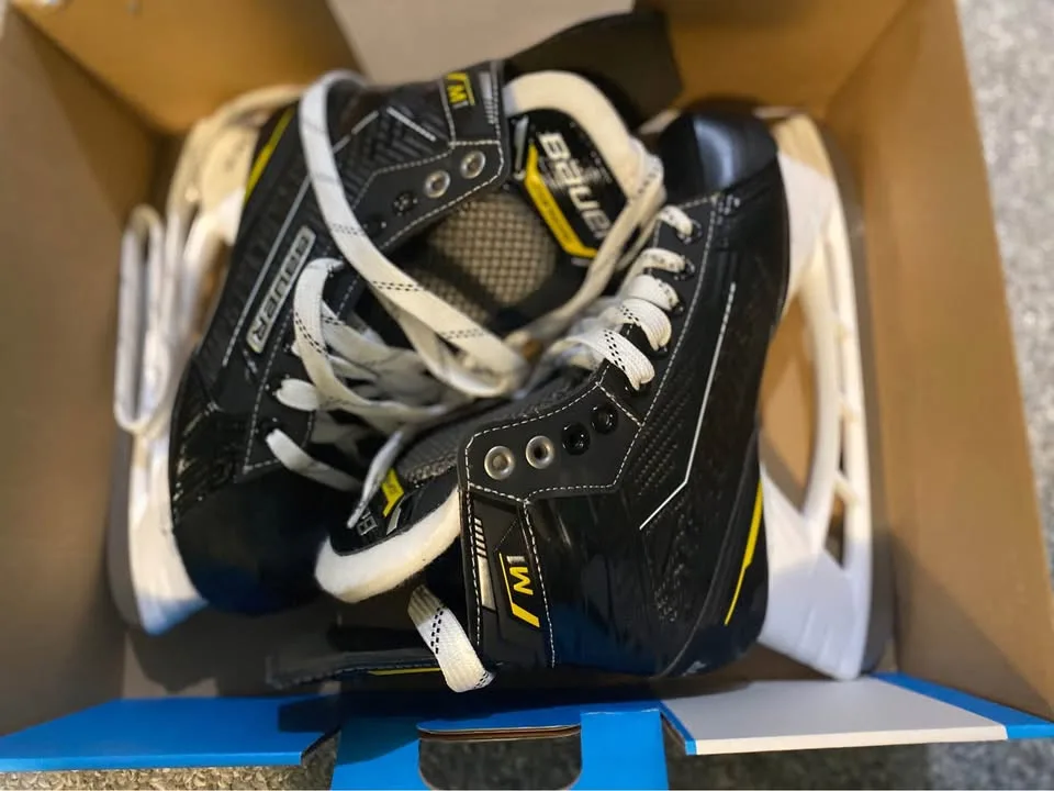 S22 supreme m1 skates image indicator(3)