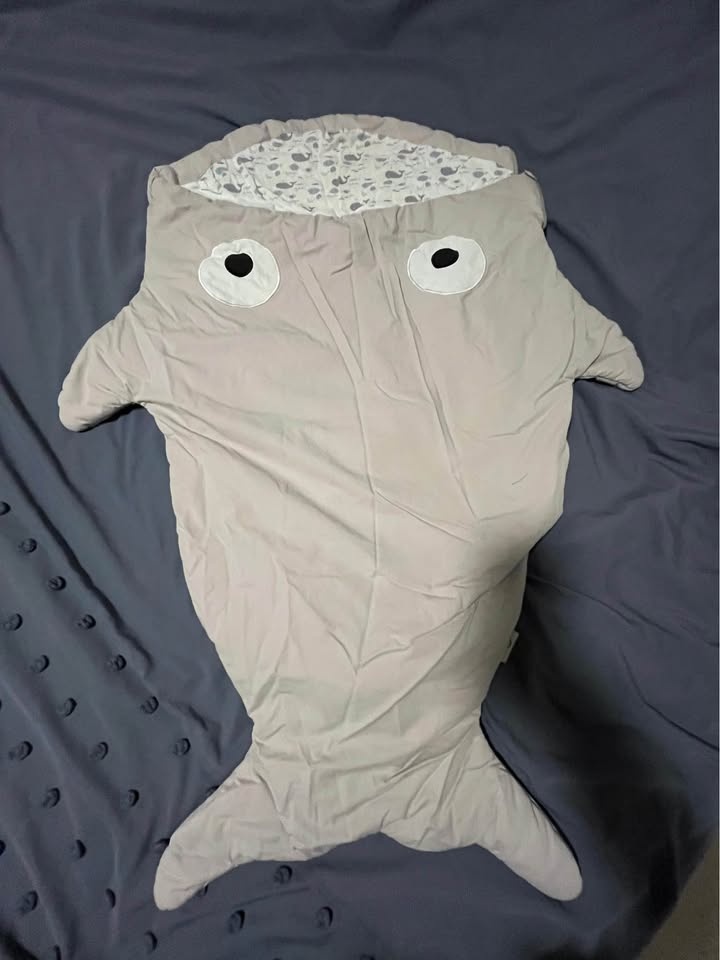 Toddler BabyShark Bites Sleeping Bag Swaddling Blanket Wrap - photo 4