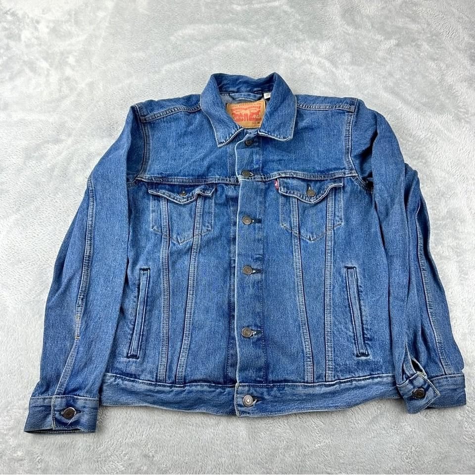 Levi's Blue Denim Jacket Men's Size Medium Trucker Jean Jacket