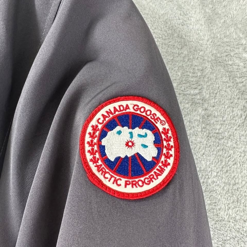 Canada Goose Chateau Parka Grey Puffer Jacket - photo 5