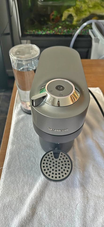 Like New Nespresso Vertuo Next - Barely Used