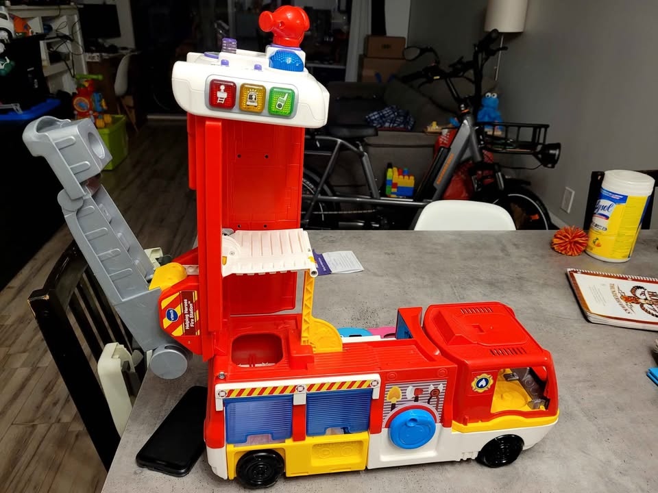Interactive firetruck - photo 2