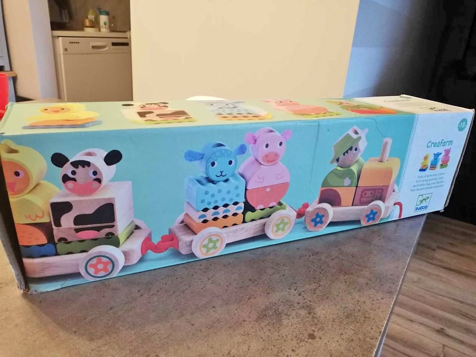 Creafarm djeco wooden toy train