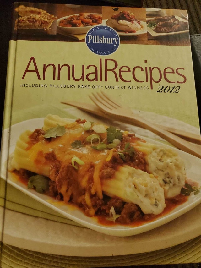 Assorted Books - photo 3