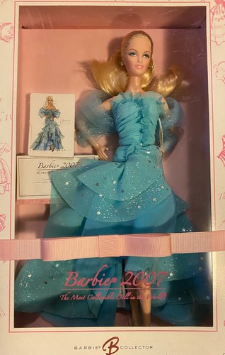 NEW BARBIE COLLECTOR PINK LABEL 2007 #K8667