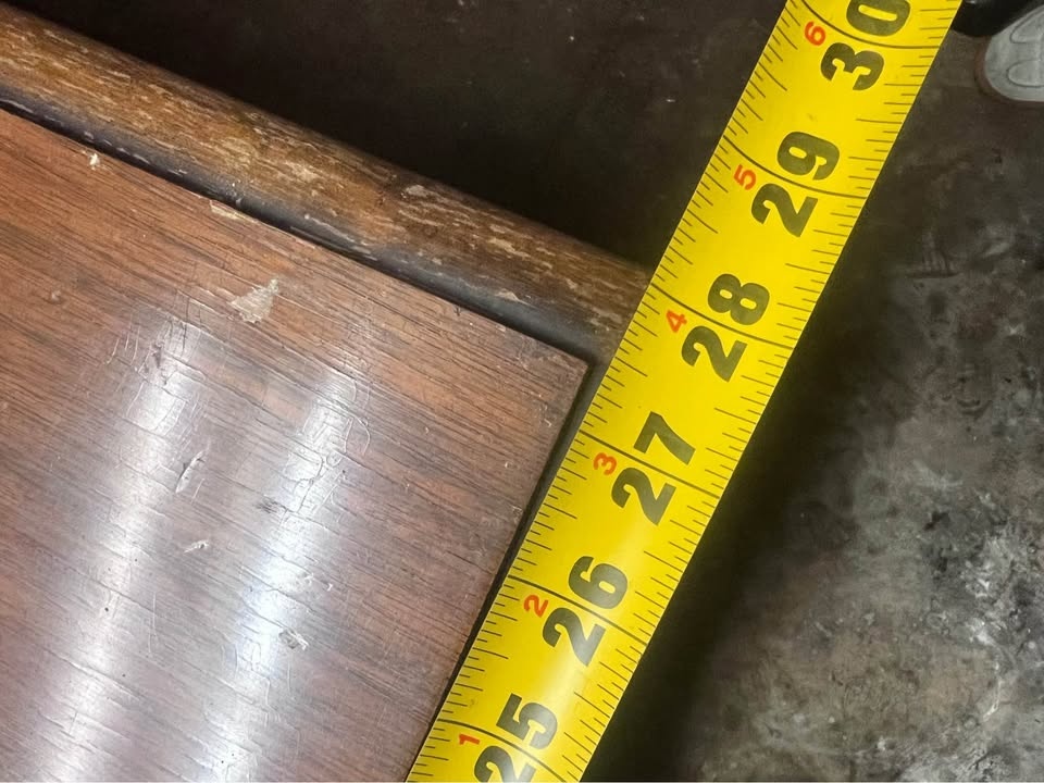 Office desk - photo 4