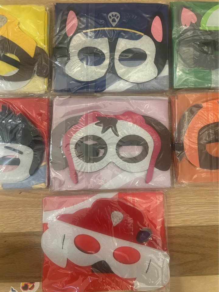 Paw Patrol dress up - Cap & Mask Set - 7 total birthday party - photo 4