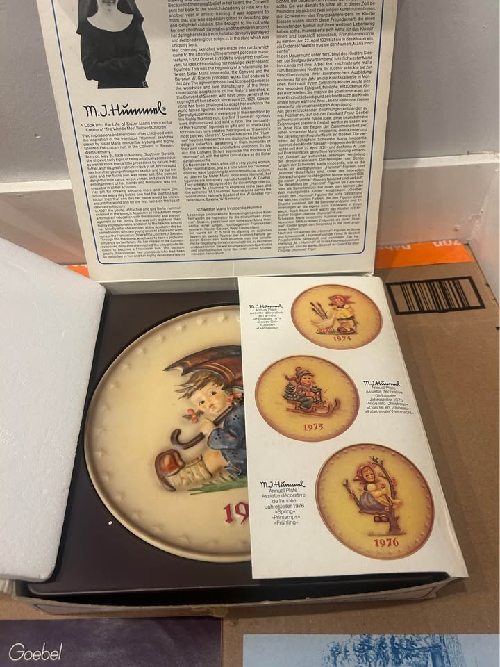 Hummel Goebel 1982 Annual Plate - photo 5