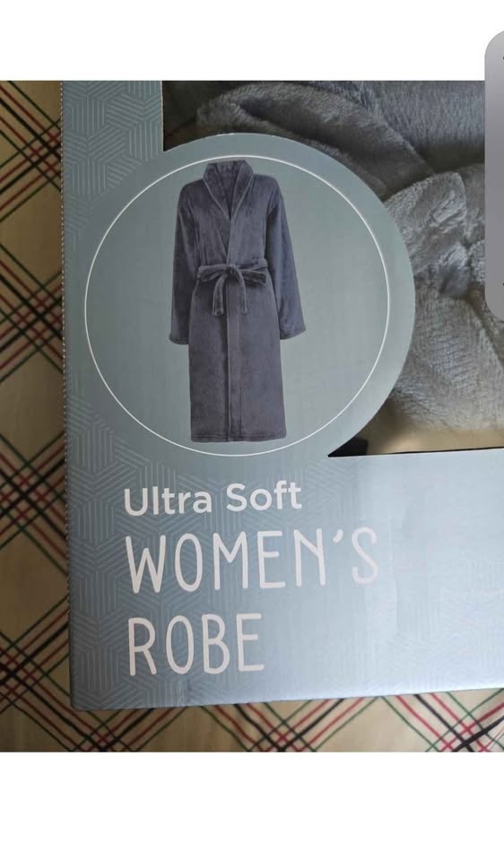 WAYLAND SQUARE-Ultra Soft Women's Robe - photo 2
