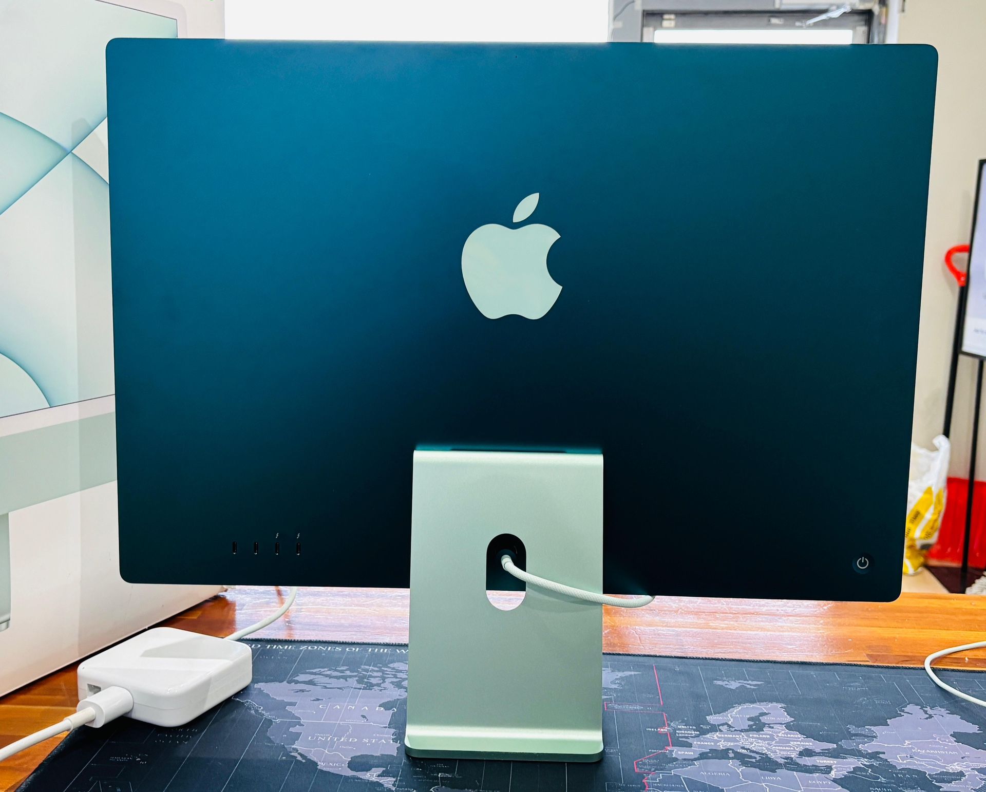 iMac 24” M1 16GB 512GB Like New Apple Keyboard/Mouse - photo 4