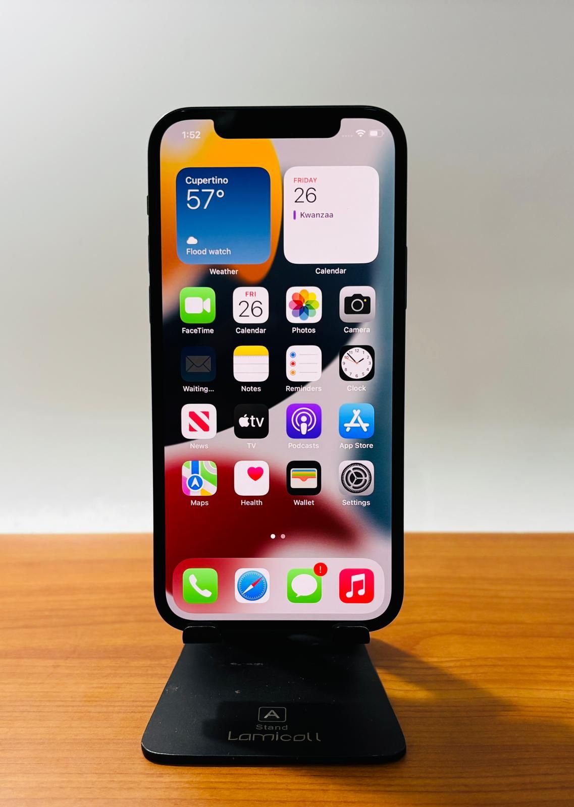 Apple Iphone 12 128GB UNLOCKED Fully Functional holiday Special