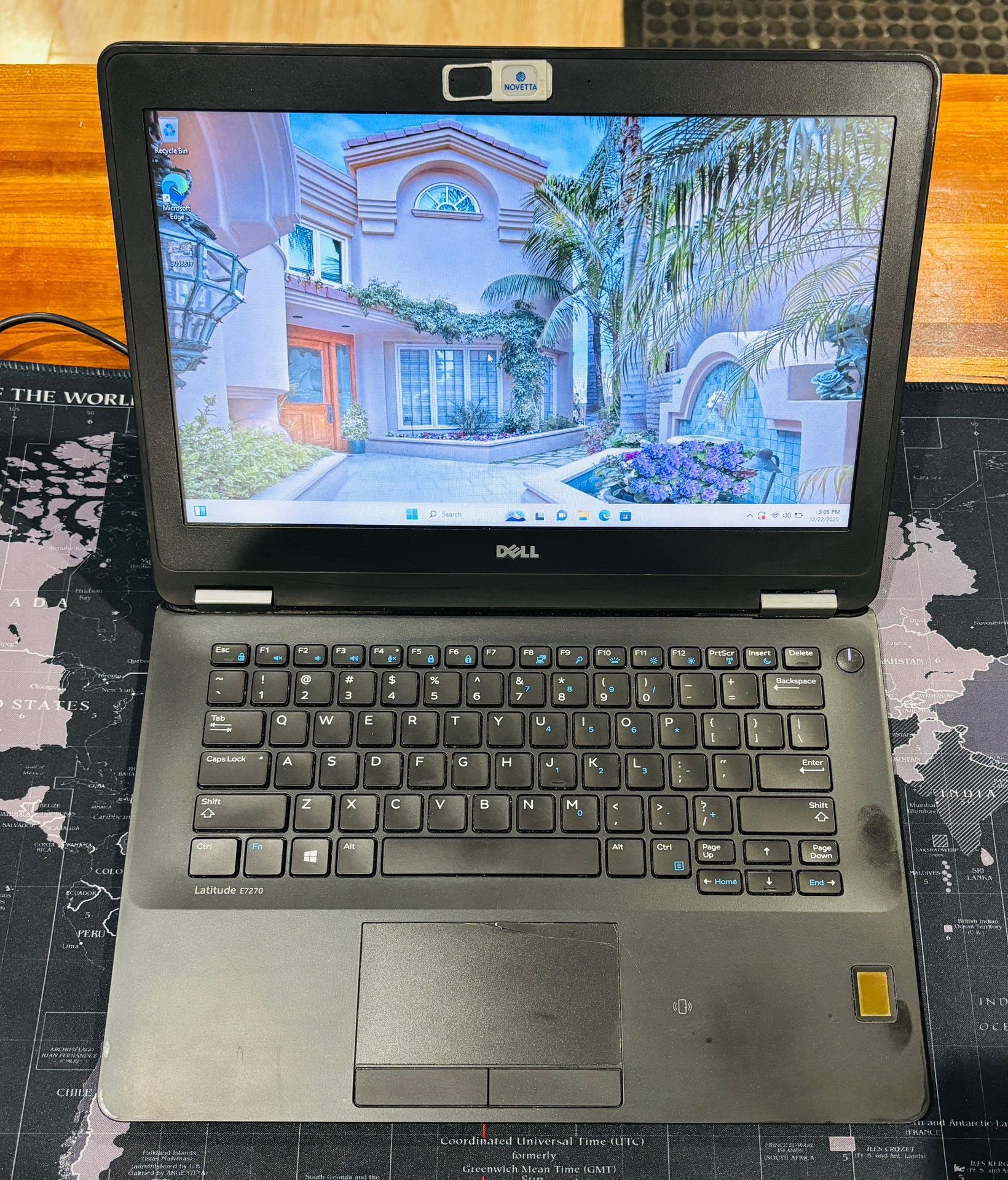 DELL Latitude E7270 CORE i7 8GB 256GB SSD Windows 11