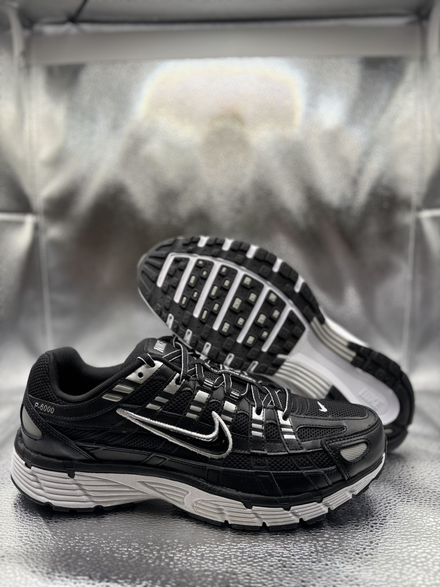 Nike P-6000 Black Metallic Sliver