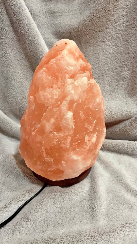 Himalayan Crystal Salt Rock - Left