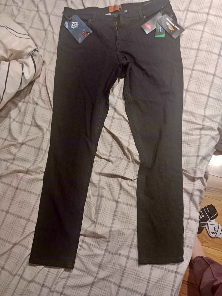 Boulder active wear jeans