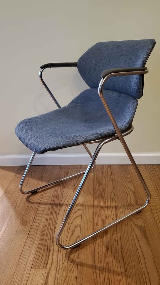 Vintage Acton Stacker Chair - Blue - photo 4