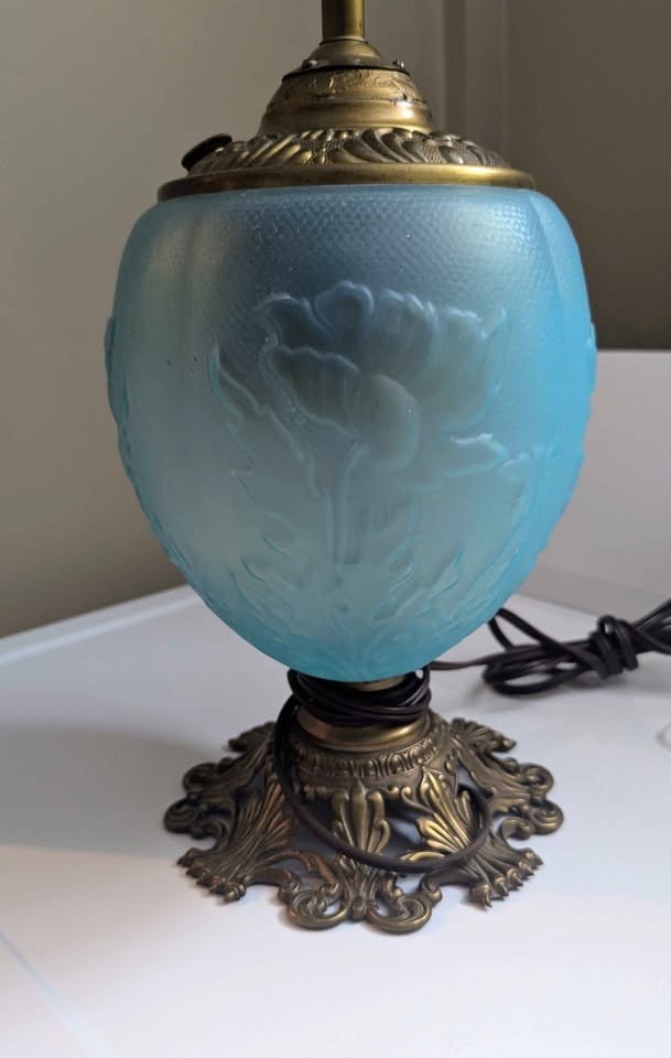 Antique Oil Lamp Converted to Electric - photo 3