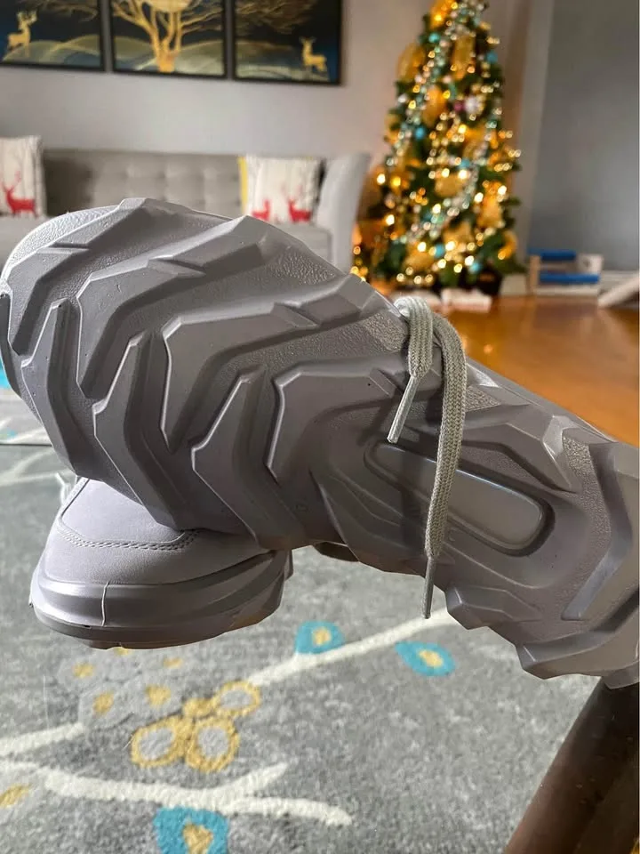 Brand New- ECCO Womens Mx Low Sneaker, Size 6.5 Silver Gray image indicator(3)